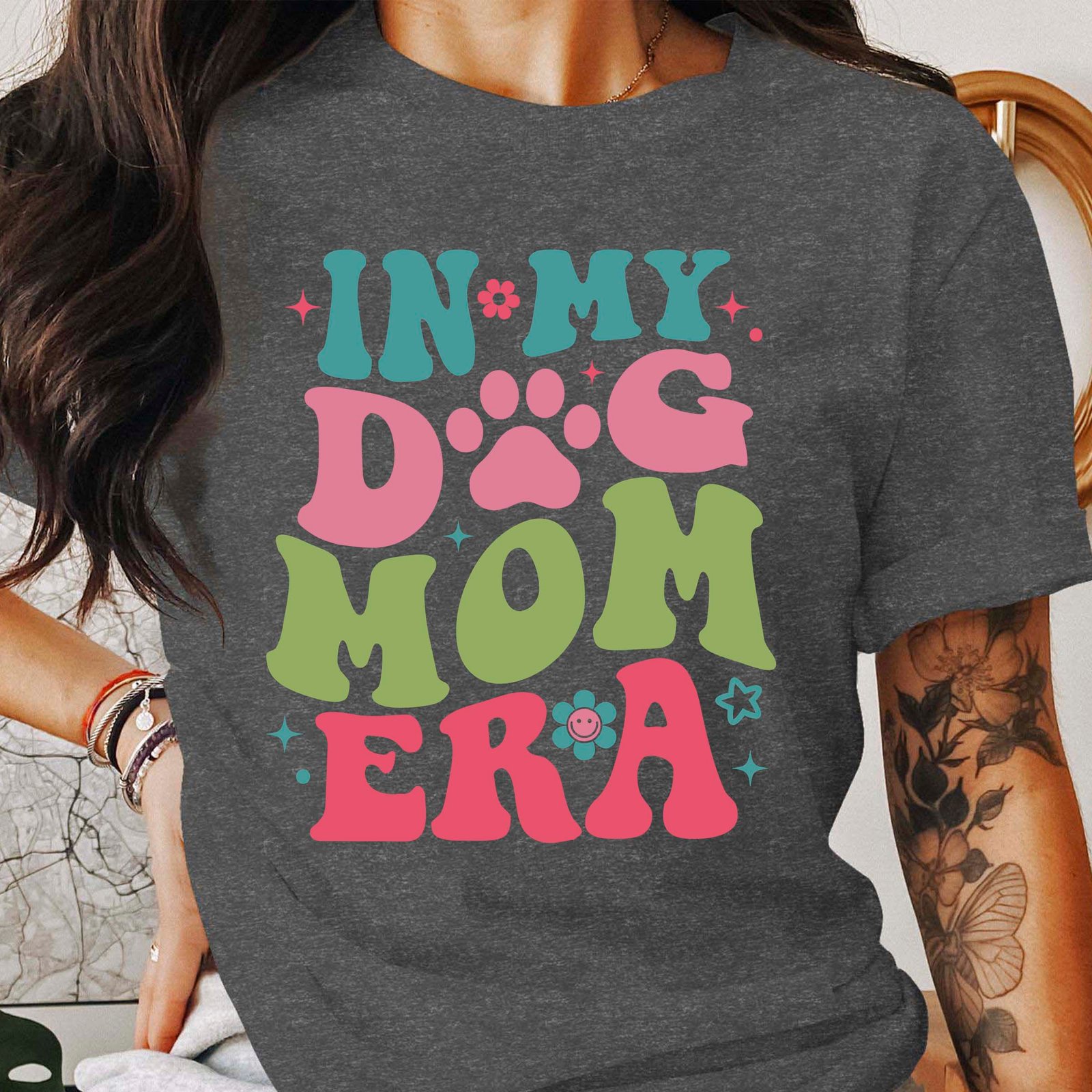 In My Dog Mom Era Shirt - Image 8