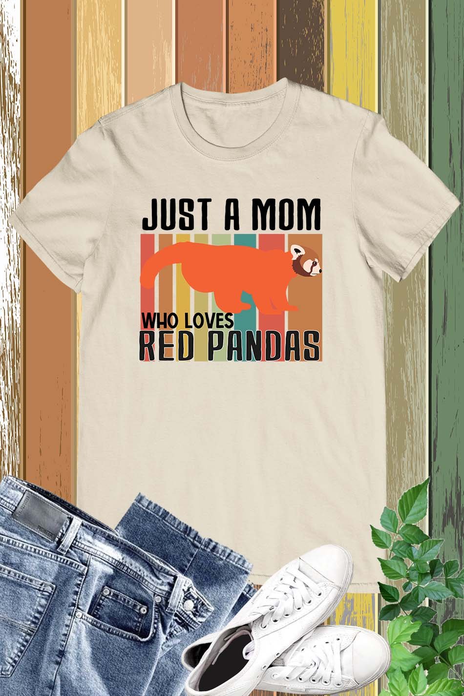 Just a Mom Who Love Red Pandas Vintage Shirt